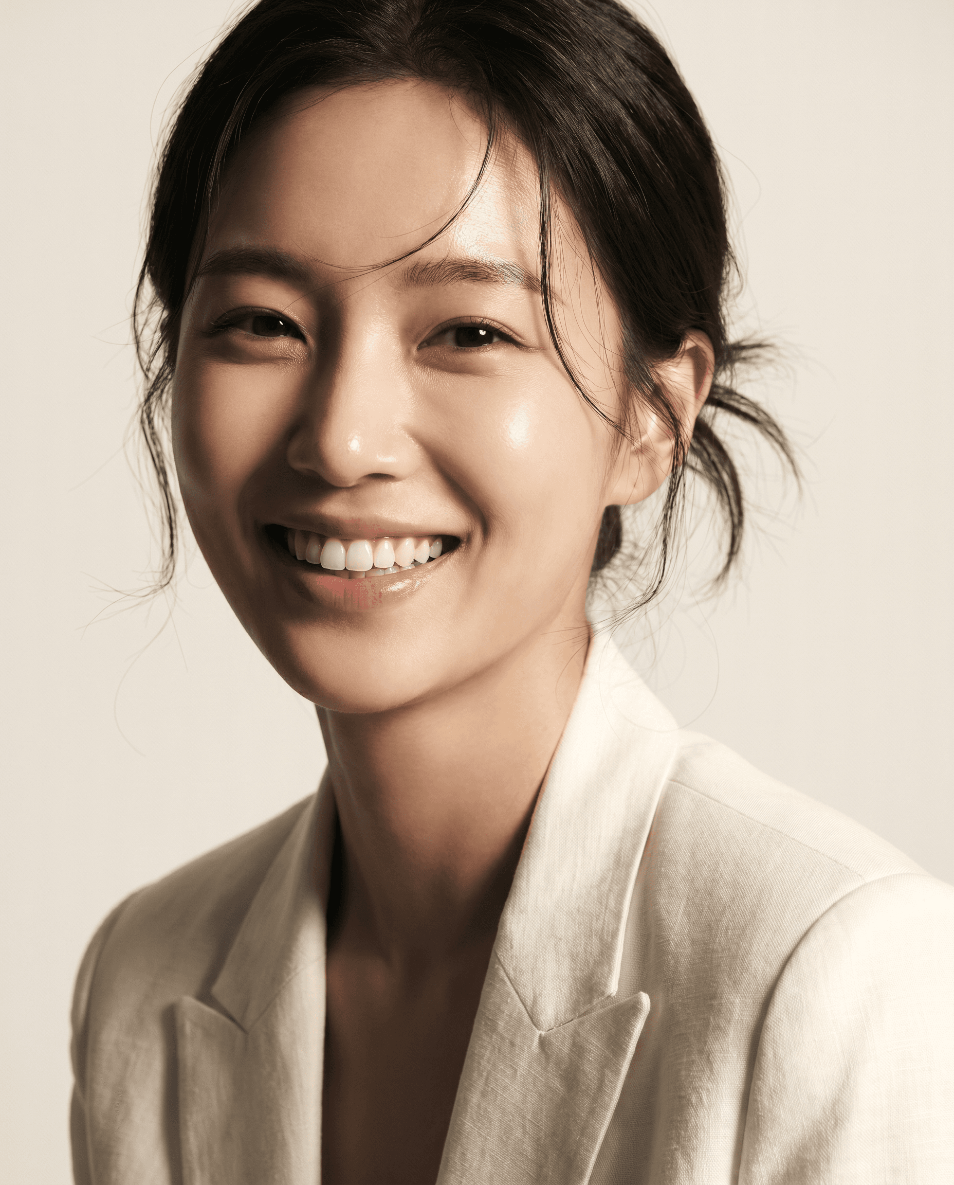 환하게 웃는 환자 — 정단아치과